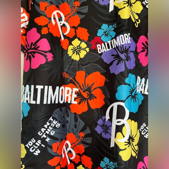 Baltimore Hawaiian button-up shirt, adult medium, Orioles ballpark giveaway - Picture 5 of 5